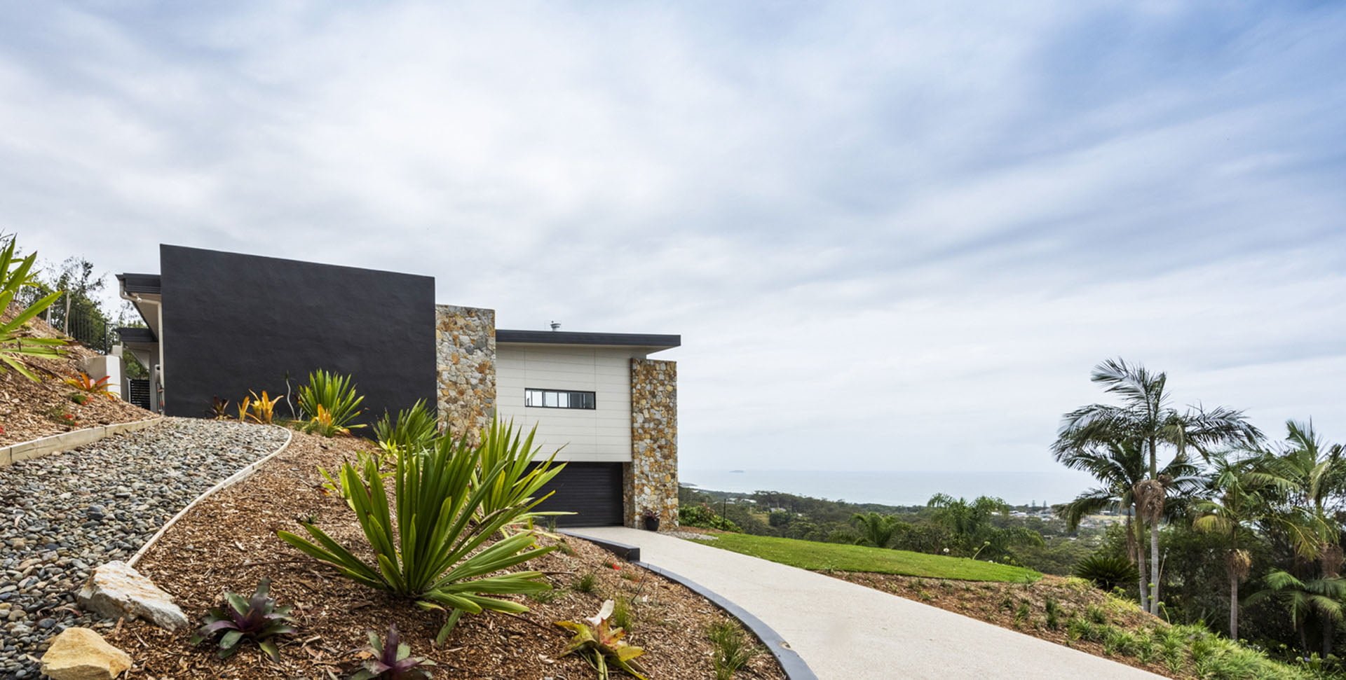 219a Old Coast Road – 052 – Media Res